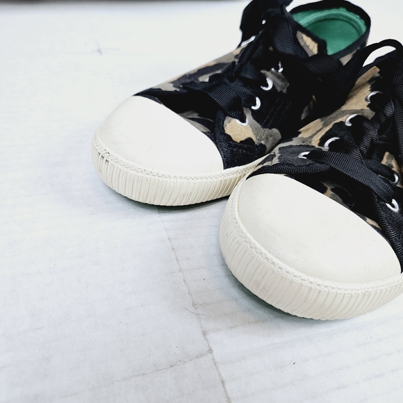 Boden Animal Print Sneaker size 41 - Picture 4 of 10